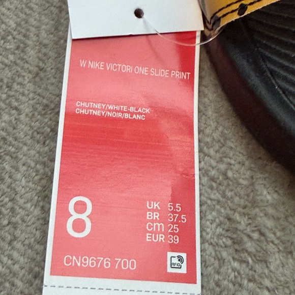 Nike Victori One Slides - Picture 5 of 5